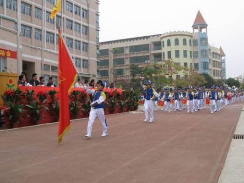东莞市清溪镇:晨光学校第三届田径运动会隆重