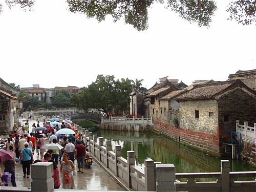 东莞市茶山镇回乡观光更添归属感盛赞家乡成旅游点