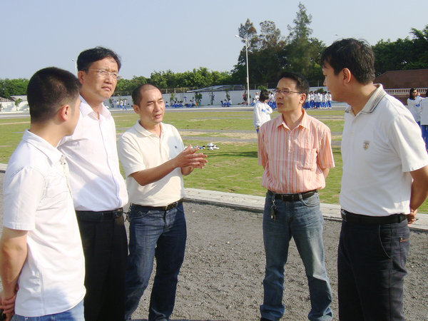 广东共青团 工作交流 市县在线 汕头 龙湖区 >> 正文              5