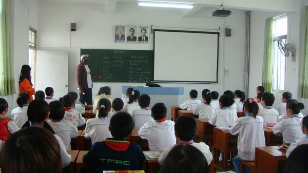 团汕头市澄海区委、区青年志愿者协会举行同