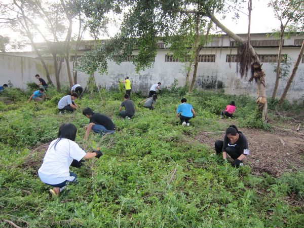 饶平县钱东中学举办全校青年志愿者劳动技能大