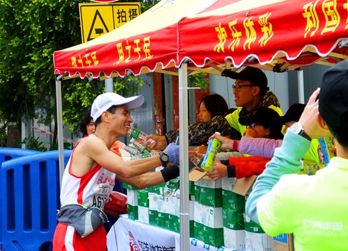 如何加入志愿者广州 2015120922470413.jpg