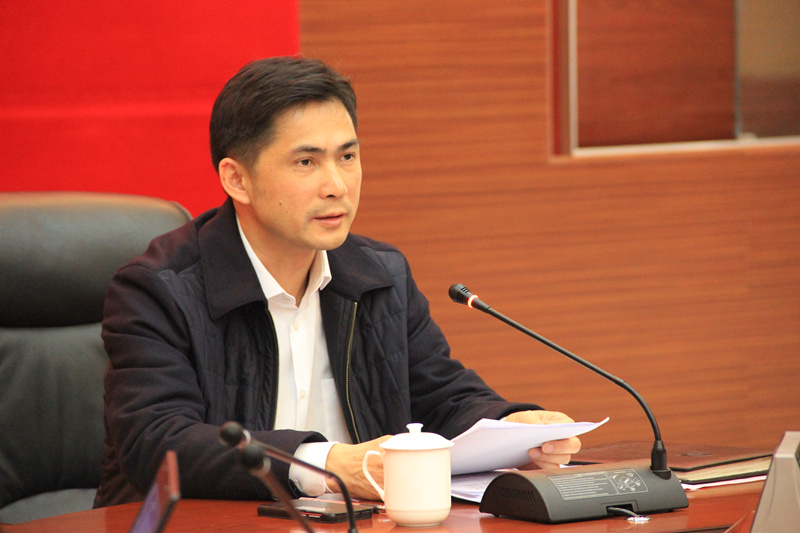 区委常委,组织部部长孔庆峰出席了会议并作重要讲话.团