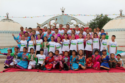 锦泰小学502班20名学生行程3180公里与内蒙