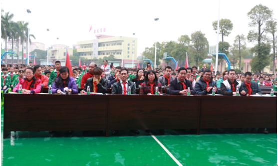 东升求实学校举行少先队主题队会暨元旦文艺汇