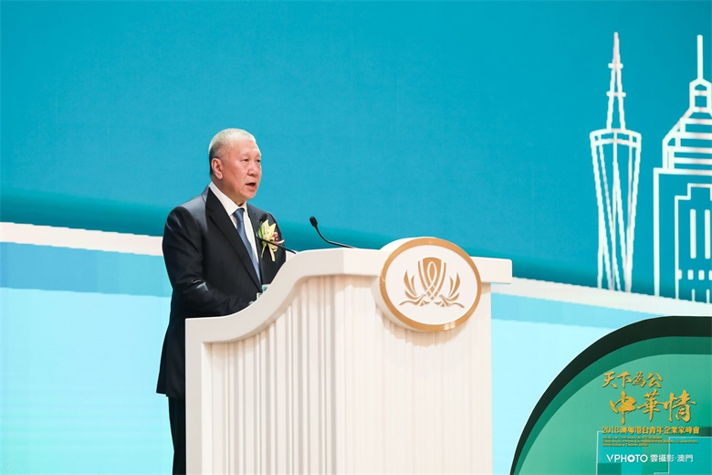 今日祖国经济总量_今日祖国的强大的图片(3)
