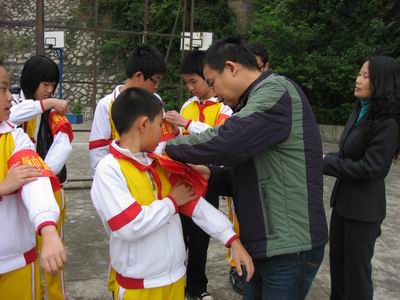 珠海市香洲区拱北小学"红袖章"授予仪式