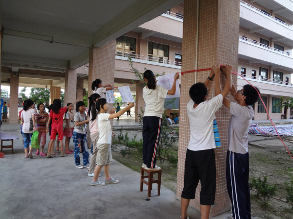 我心中最美的画——茂港区育贤学校团委举行现场绘画比赛活动