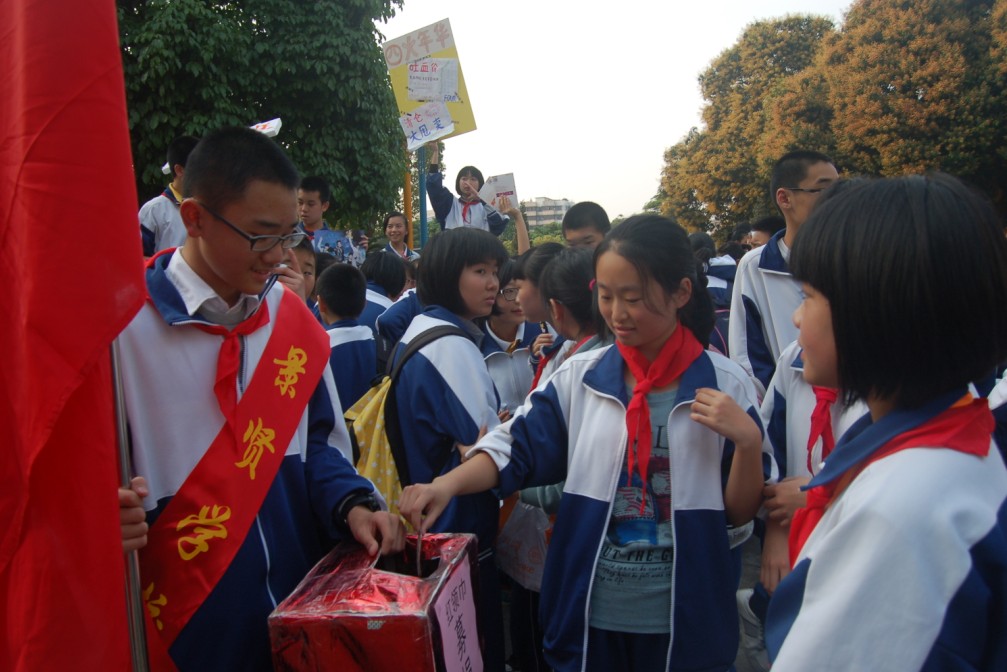 2016-2017江门市景贤学校九年级上学期期中数学考试卷